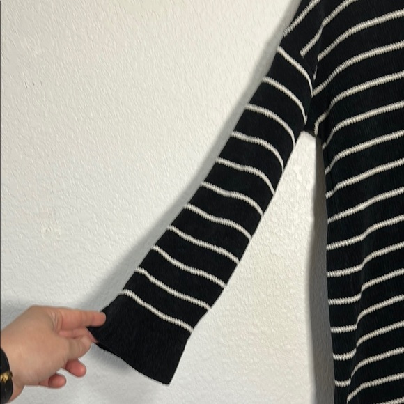 Eileen Fisher Organic Cotton Black and White Striped Sweater‎ Small - Picture 7 of 7